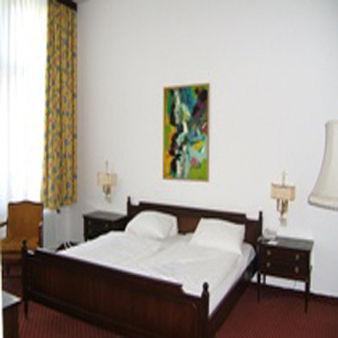Grand City Hotel Berlin Zentrum Bagian luar foto